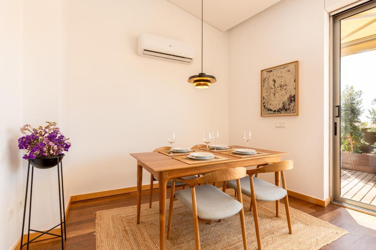 Ferienwohnung Sunny Loft In Downtown Porto With Private Parking Exterior foto