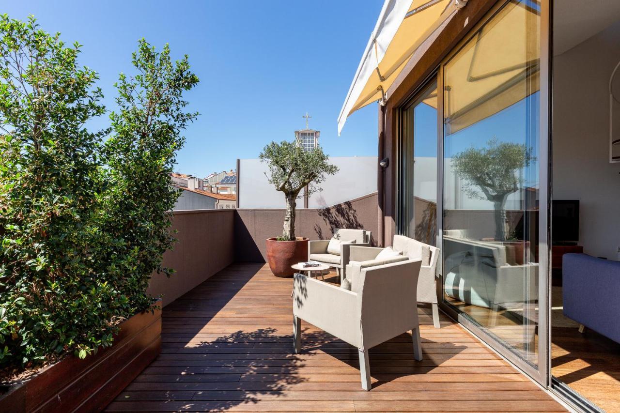 Ferienwohnung Sunny Loft In Downtown Porto With Private Parking Exterior foto