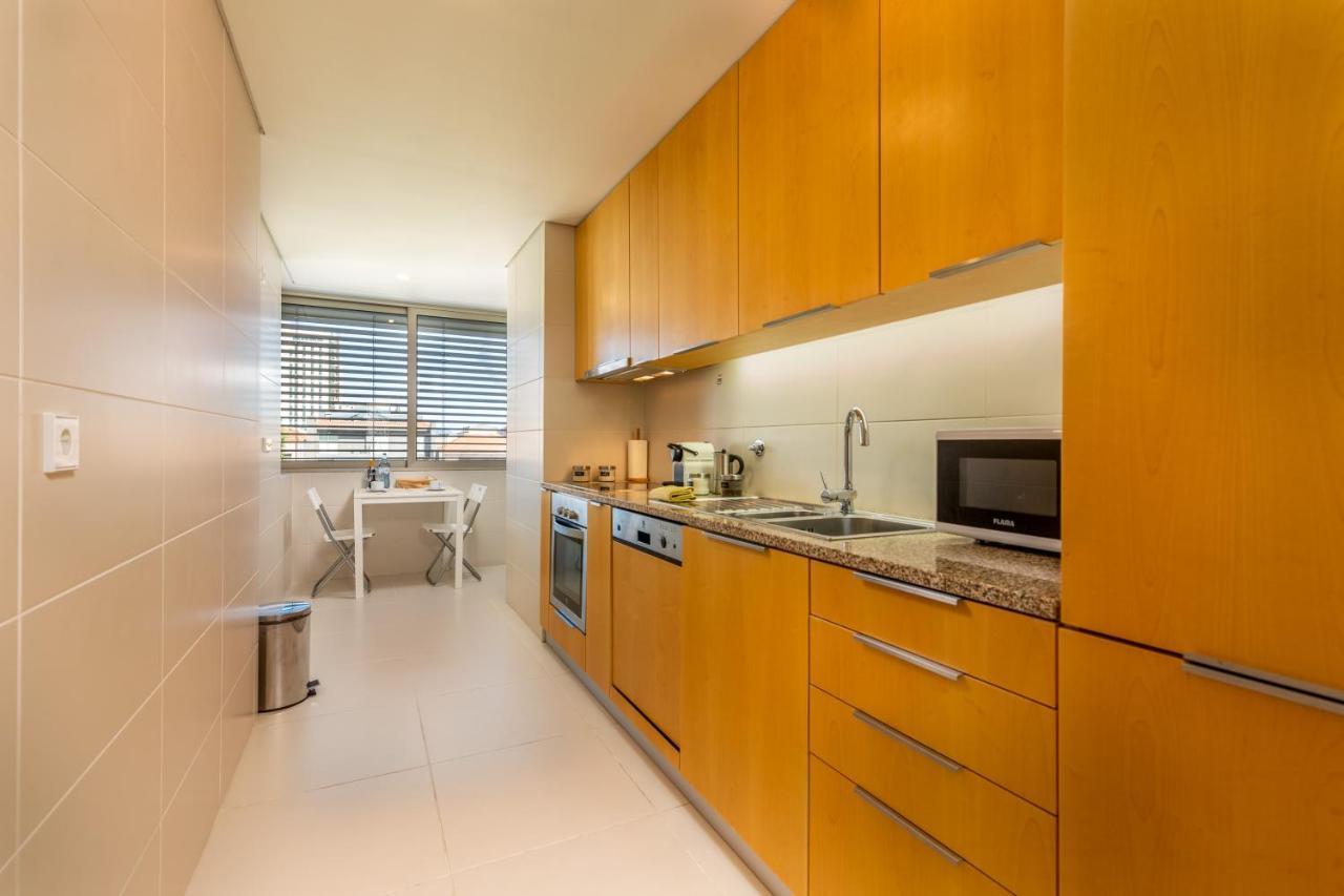 Ferienwohnung Sunny Loft In Downtown Porto With Private Parking Exterior foto