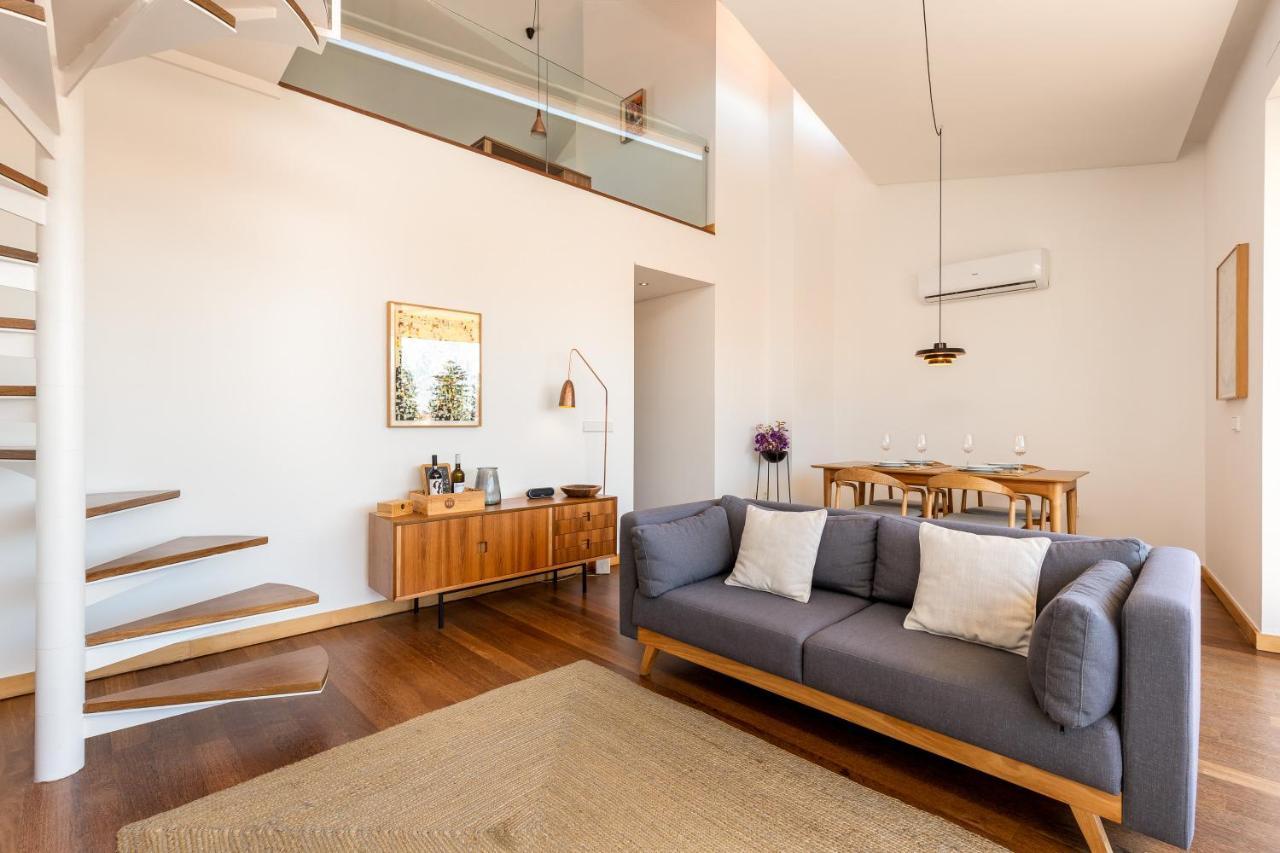 Ferienwohnung Sunny Loft In Downtown Porto With Private Parking Exterior foto