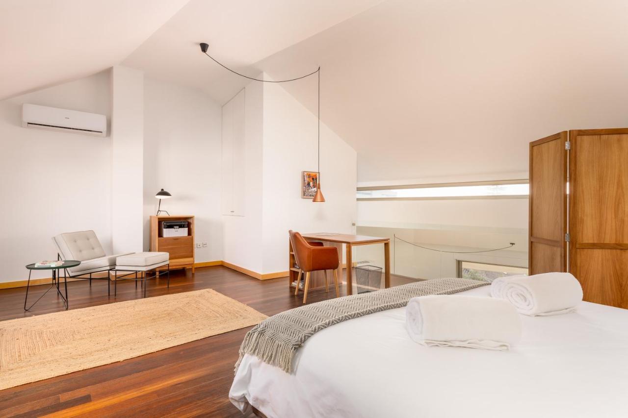 Ferienwohnung Sunny Loft In Downtown Porto With Private Parking Exterior foto