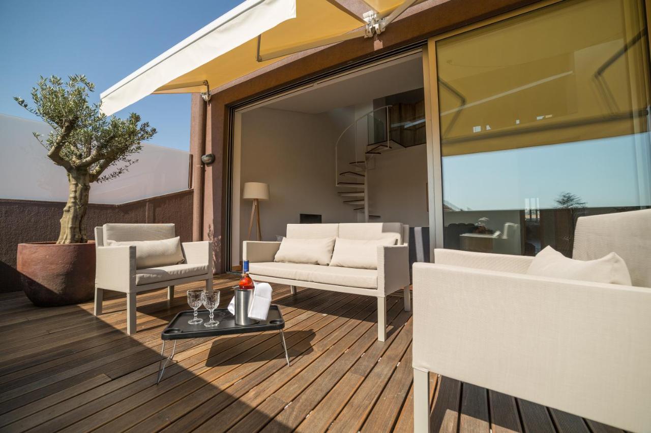 Ferienwohnung Sunny Loft In Downtown Porto With Private Parking Exterior foto